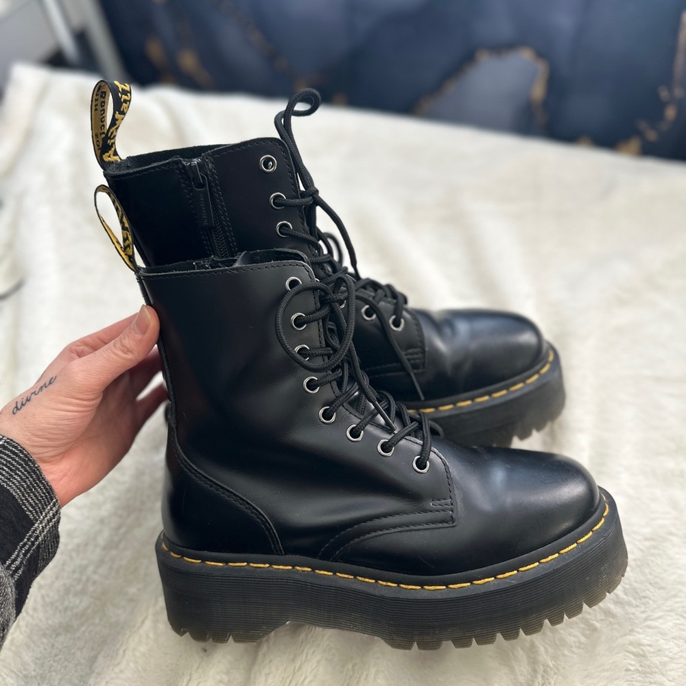Dr. Martens Jadon Boot Smooth Leather Platforms